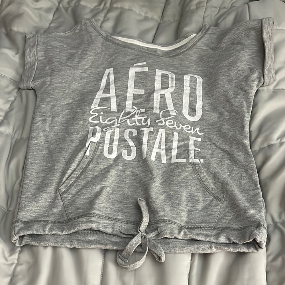 Aeropostale Gray T-Shirt Sweatshirt Size Small Petite